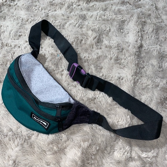 Dakine fanny pack - Picture 2 of 3